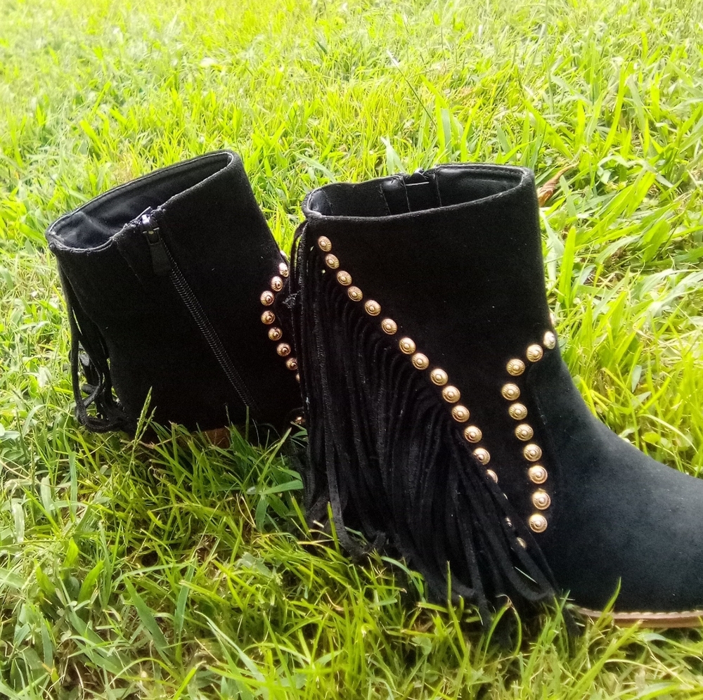 Women's boots